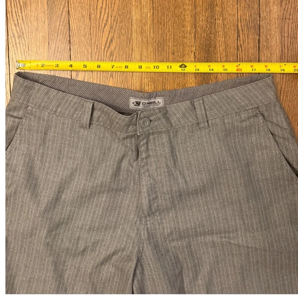 O'Neill Mens Grey Pinstripe Hybrid Walk Shorts Size 38 Casual Surf Beach